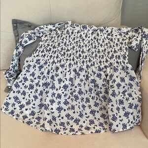 SHEIN White and Blue Floral Top 6